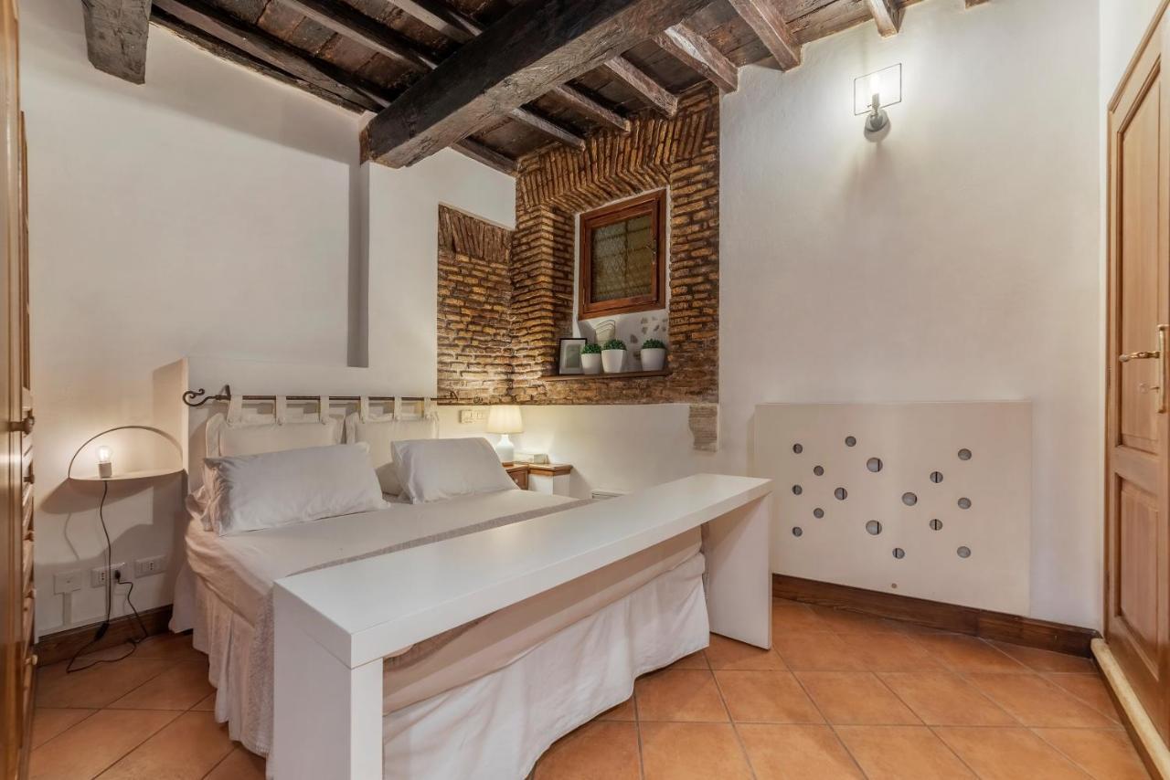 Heart Of Trastevere Studio Flat Rome Bagian luar foto