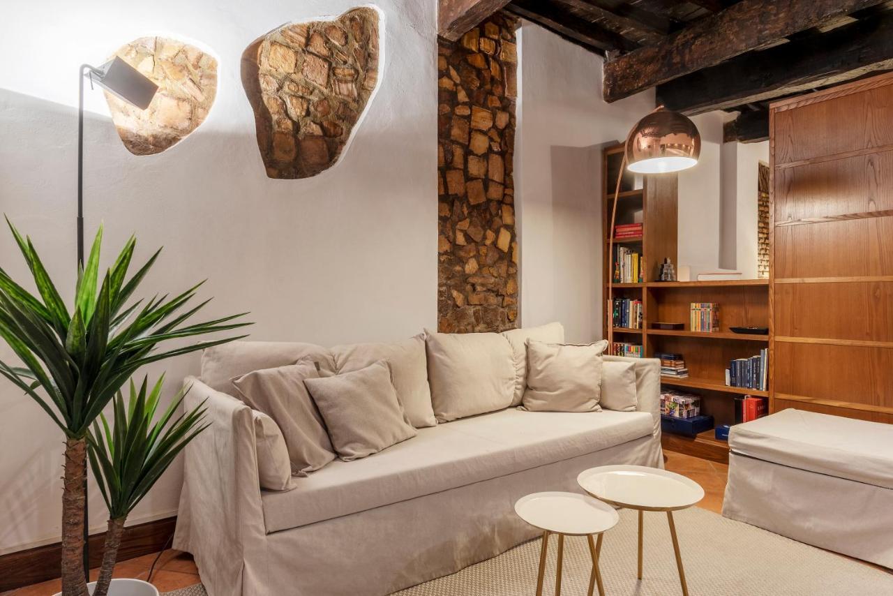 Heart Of Trastevere Studio Flat Rome Bagian luar foto